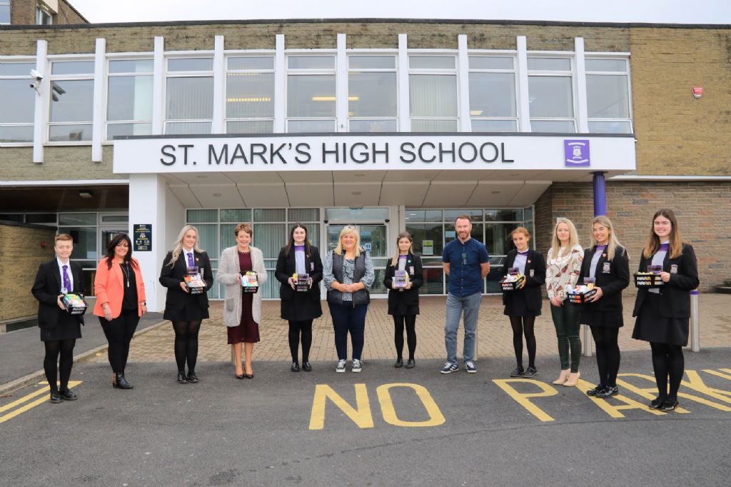 fv photo 3 the pink present programme launch at st marks hs warrenpoint