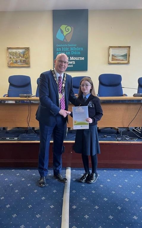 leah campbell st dallans primary school with chair