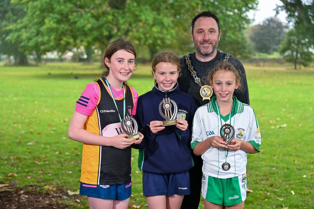 photo 1 - girls individual winners