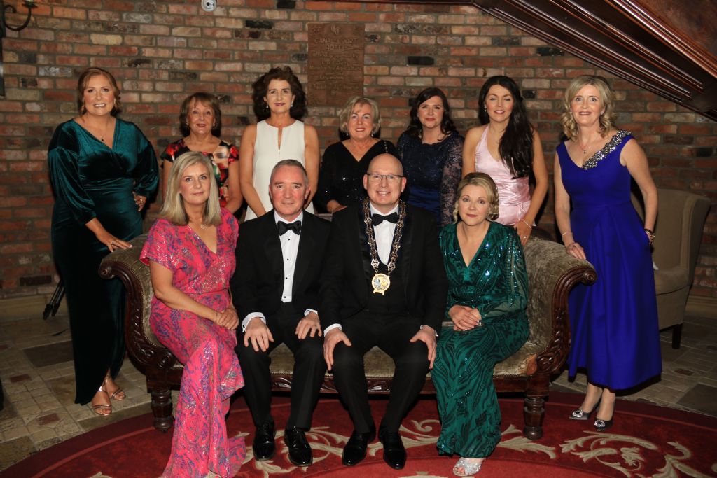 photo 21 chairpersons charity ball 2023